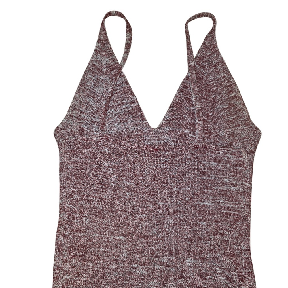 Women's Knit V-Neck Crop Top - Maroon - Picture 2 of 3